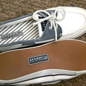 Womens sperrys